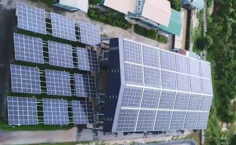 SOLAR ÁP MÁI NHÀ MÁY NƯỚC CAM LÂM