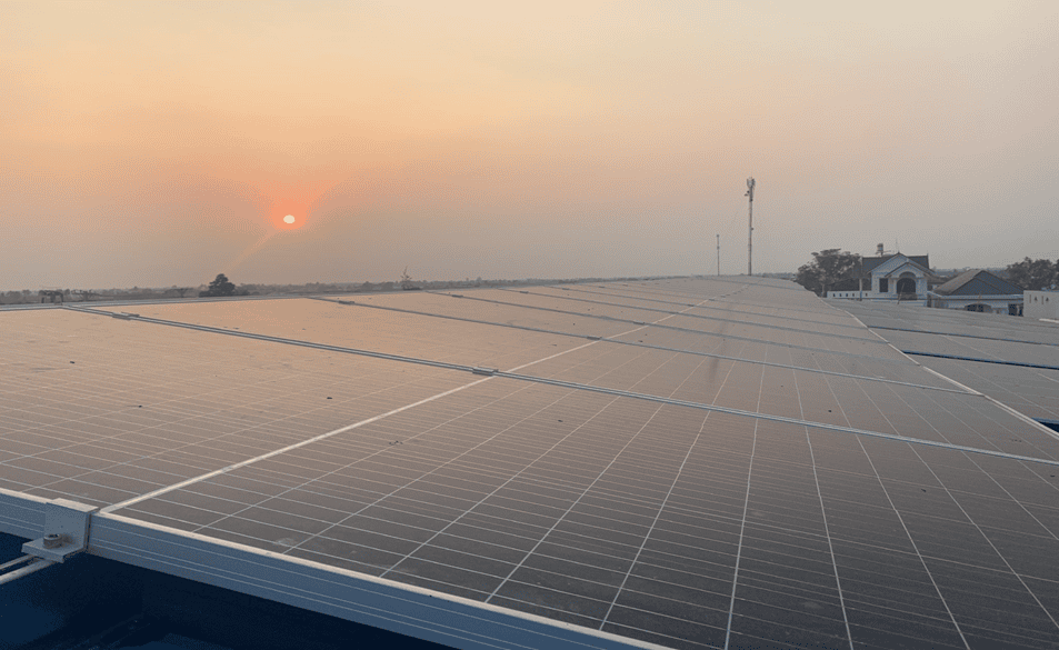 SOLAR ÁP MÁI XƯỞNG ĐẠI THẮNG